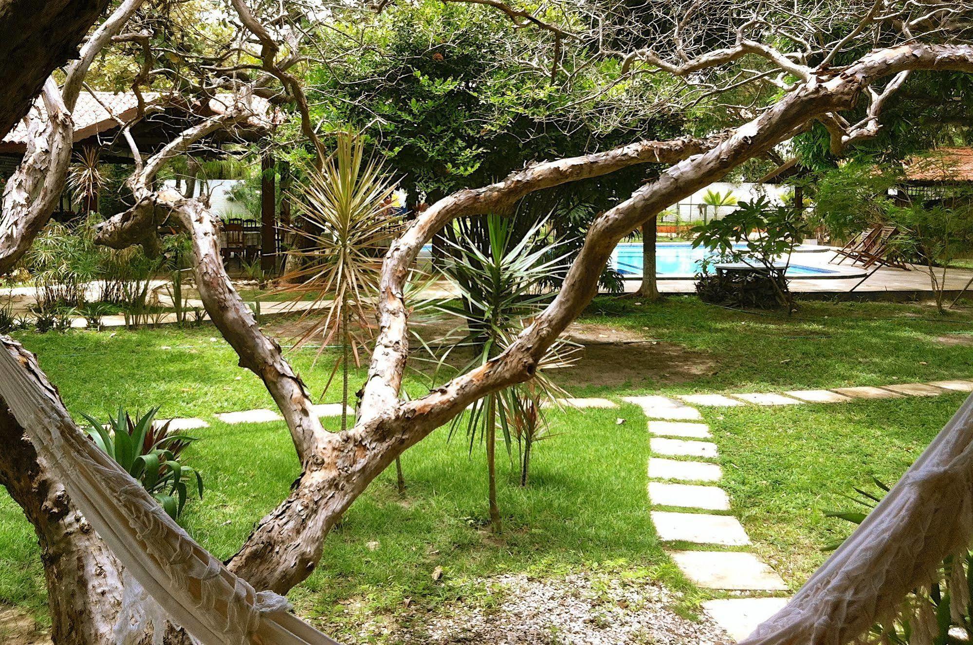 Pousada Wind Paracuru Bed & Breakfast Exterior photo